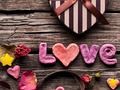 Игра Денот на вљубените: Скриени ѕвезди  онлајн