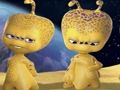 Игра Маша и мечка: Доаѓаме во мир  онлајн