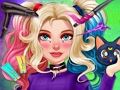 Игра Предизвикот за фризури на #Fabulous Hailey  онлајн