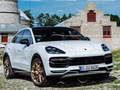 Игра Загатка на Porsche Cayenne Turbo GT  онлајн
