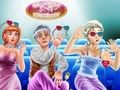 Игра Ледена семејна филмска ноќ  онлајн
