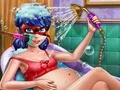 Игра Pregnant Dotted Girl Spa онлајн