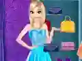 Игра Elsa Dressing Room онлајн