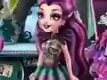 Игра Dark Queen Closet онлајн