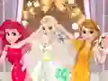 Игра Princesses Bridesmaids Party онлајн