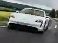 Игра Porsche Taycan онлајн
