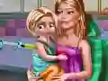 Игра Ellie Toddler Vaccines онлајн
