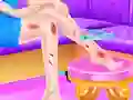 Игра Girl Bathroom Accident онлајн