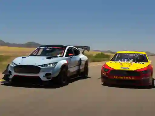Игра Drifting Mustang Slide онлајн