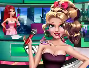 Игра Breaking News With Blondie онлајн