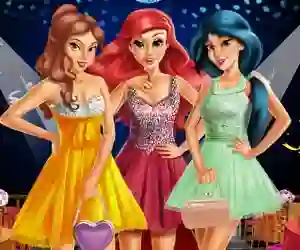 Игра Princesses Prom Night онлајн