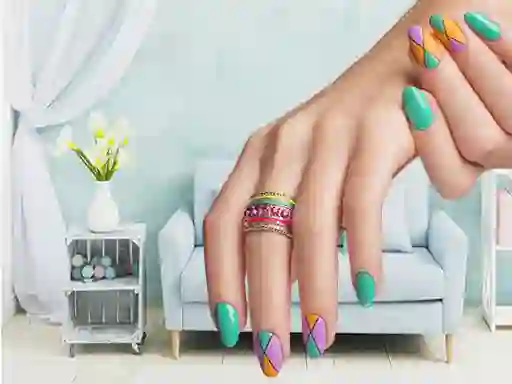 Игра Nail Art Puzzle онлајн