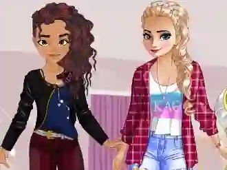 Игра Princess Sorority Sisters онлајн