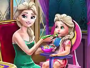 Игра Ice Queen Toddler Feed онлајн