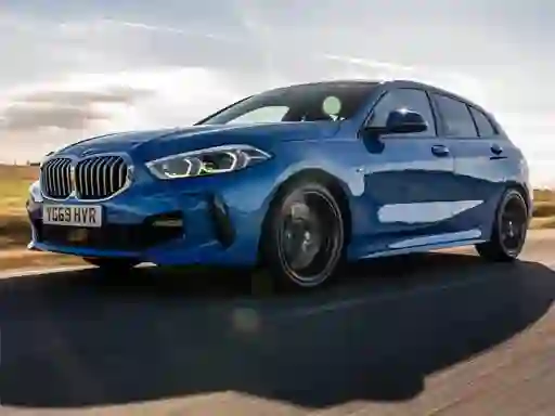 Игра BMW 1 Series UK онлајн