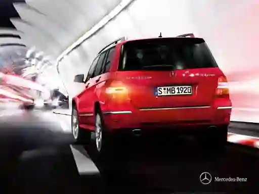 Игра Luxury Medium Suv Puzzle онлајн