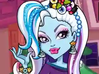 Игра Monster High Christmas Party онлајн
