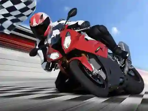 Игра Real Bike Racing онлајн