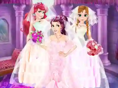 Игра Princess Belle Ball Dress Up онлајн