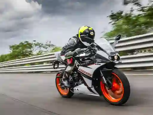 Игра RC 125 Action онлајн