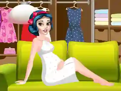 Игра Princess Dressing Room онлајн