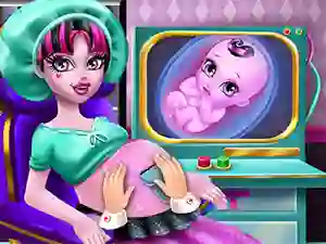Игра Halloween Pregnant Check Up онлајн
