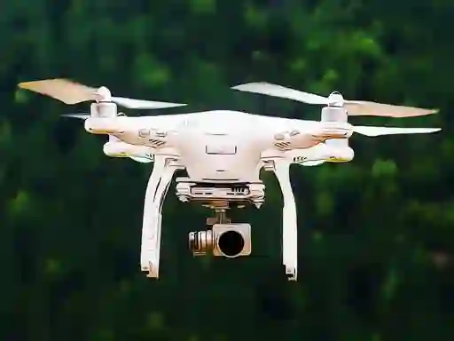 Игра Flying Drone Puzzle онлајн