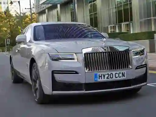 Игра Rolls-Roycs Ghost Slide онлајн