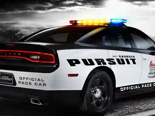 Игра Police Cars Slide Puzzle онлајн