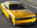 Игра Dodge Challenger SRT8 слајд онлајн