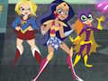 Игра Непријатели: DC Super Hero Girls  онлајн